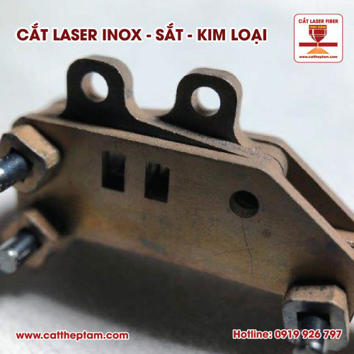 Ưu điểm của cắt kim loại inox sắt thép bằng công nghệ laser fiber