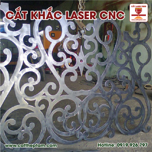 Gia Công Khắc, Cắt Laser CNC