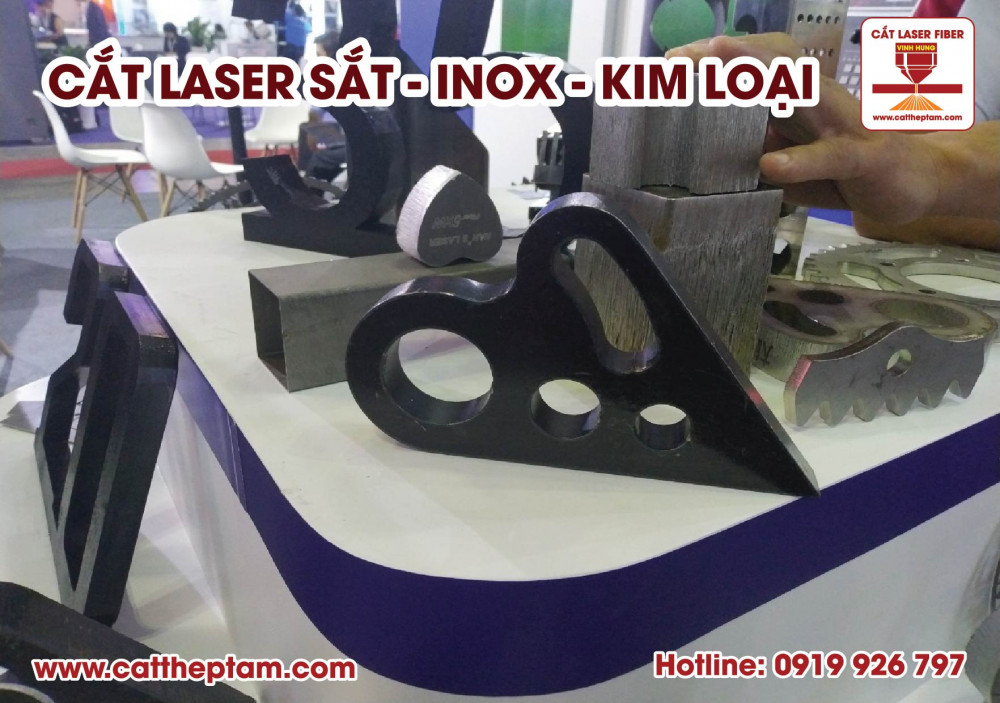 cat laser sat 26